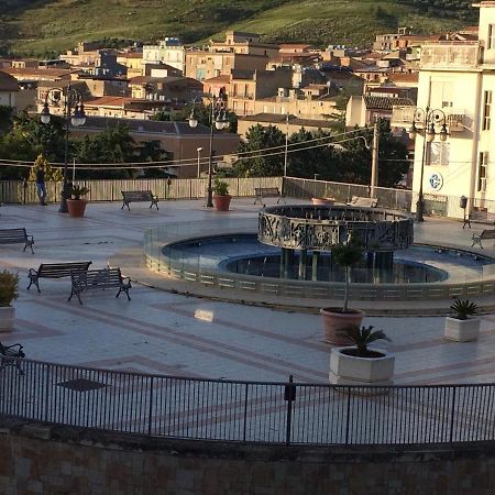 Fontana Di Li Rosi Apartment Campofranco ภายนอก รูปภาพ